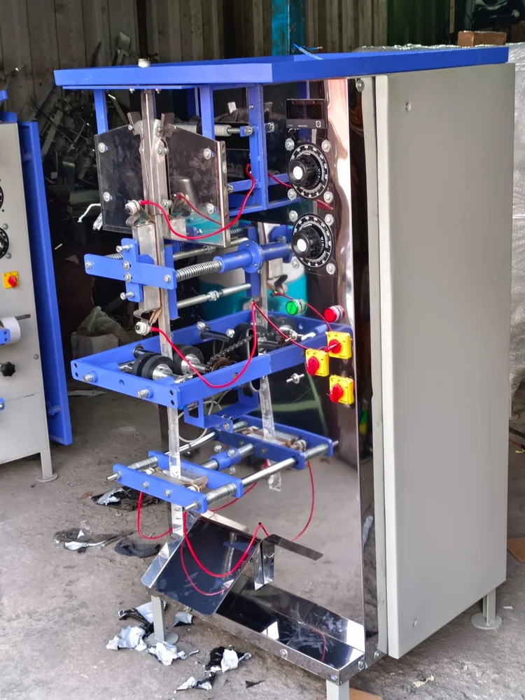 Pouch Packaging machine